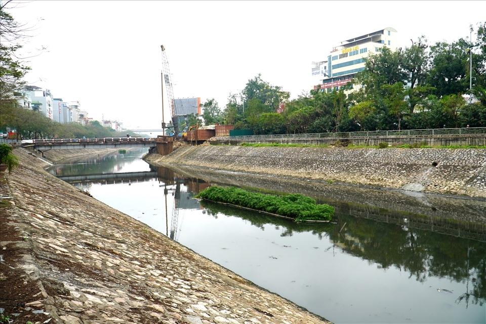 river pollution large discharge facilities to be strictly controlled